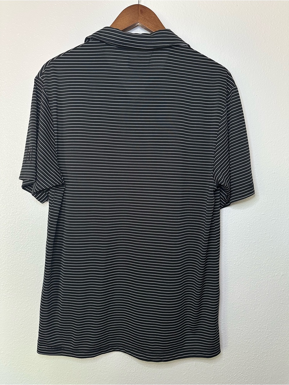 PGA Tour Black & White Thin-Striped Short-Sleeve Polo - Picture 5 of 5